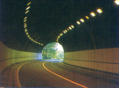 新疆阿克苏隧道